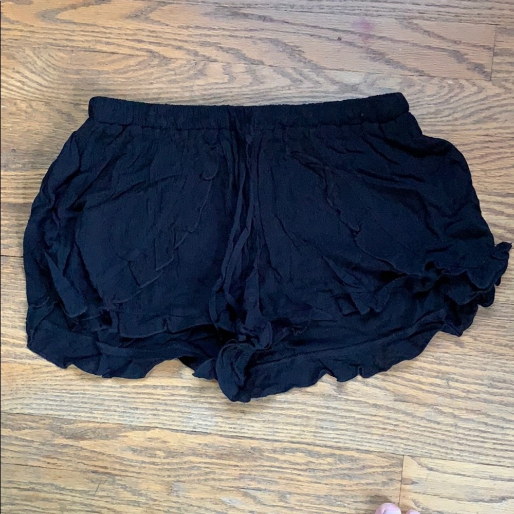 AE Soft ruffled shorts